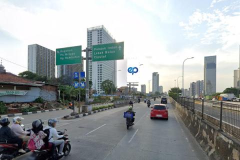 Jl. TB Simatupang (Depan Gedung Talavera), Jakarta Selatan