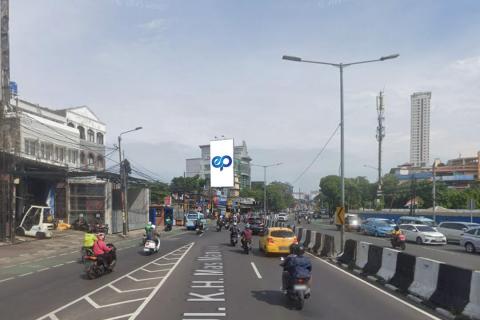 Jl. K.H. Mas Mansyur (Dekat Gedung KPP Tanah Abang), Jakarta Pusat