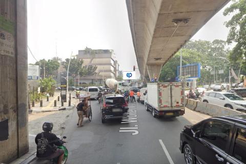Jl. Woltermongonsidi, Jakarta Selatan