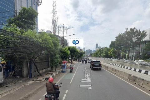 JL. MAMPANG PRAPATAN RAYA (DEPAN KLINIK LANTANA MEDIKA), JAKARTA SELATAN