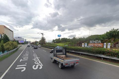 Jl. Tol Sedyatmo KM 32+450, Tangerang