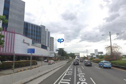 Jl. Tol Sedyatmo KM 32+700, Tangerang