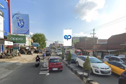Jl. Kol. Abunjani ( Dekat Bank BCA ), Jambi
