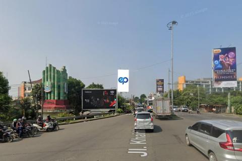 Jl. HM Joyomartono (Depan BTC), Bekasi