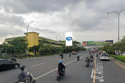 JL. Jendral Ahmad Yani (Depan GOR Patriot), Bekasi

