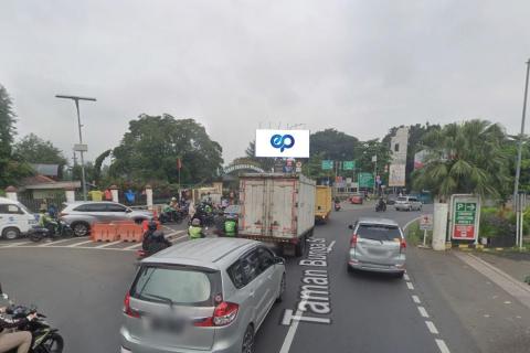 Jl. Raya Cibubur (Taman Wiladatika), Depok