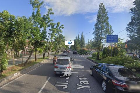 JL. Jend Ahmad Yani (Depan SLB Dharma Asih), Pontianak