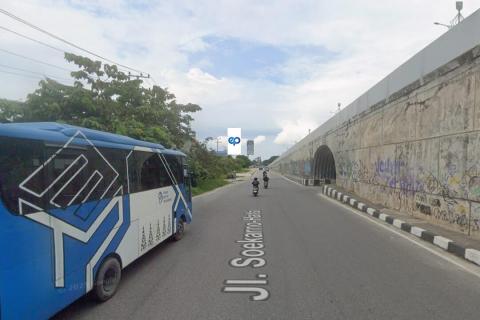 JL. SOEKARNO HATTA, DEPAN TRANSMART, PEKANBARU