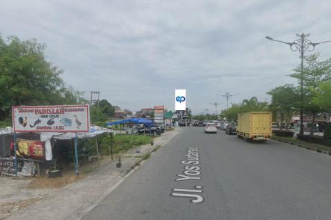 JL. YOS SUDARSO SIMPANG SEKOLAH, PEKANBARU