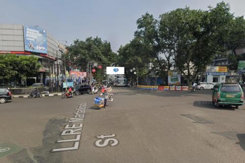 JL. Riau - JI Wastukencana, Bandung