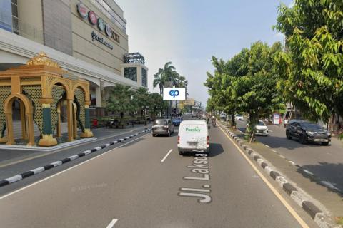 LED VIDEOTRON AMBARRUKMO PLAZA, YOGYAKARTA