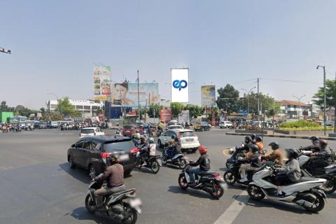Perempatan JL. Soekarno Hatta Samsat, Bandung