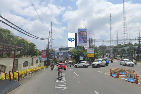 Jl. Setiabudi Pertigaan Burger King, Semarang