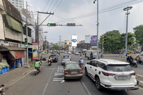 Jl. MT. Haryono (Perempatan Metro Plaza), Semarang
