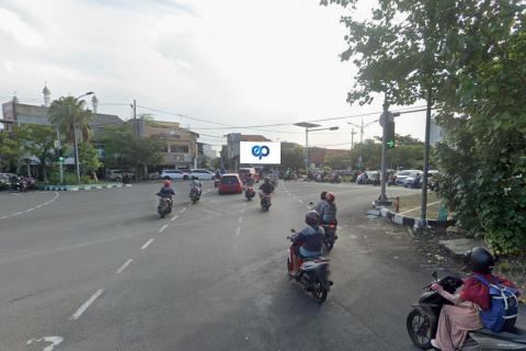 Perempatan Jl. Prof Dr Moestopo (Depan Univ Airlangga), Surabaya