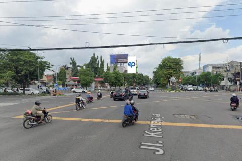 Jl. Kertajaya Perempatan (SPBU), Surabaya