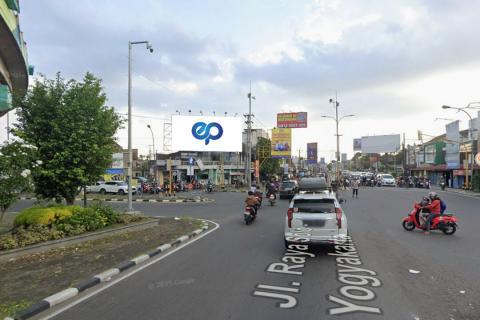 Jl. Adi Sucipto (Pertigaan Lampu Merah Flyover Janti), Yogyakarta