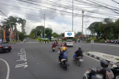 Jl. Sudirman (simpang Jl Raya Puputan), Bali