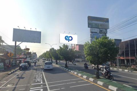 JI. Laksda Adisucipto (Timur Plaza Amburrukmo), Yogyakarta