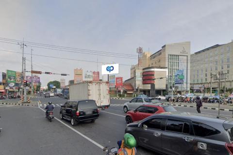 JI. Padjajaran (Perempatan Ring Road Condongcatur), Yogyakarta