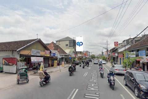 JI. KH. Ahmad Dahlan Depan PKU Muhammadiyah Yogyakarta, Yogyakarta