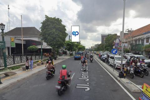 JI. Jend. Sudirman (Tugu Jogja), Yogyakarta