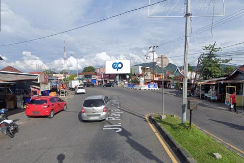 Simpang JI. Aru / JI. Ujung Tanah (Dekat Kampus UPI), Kota Padang