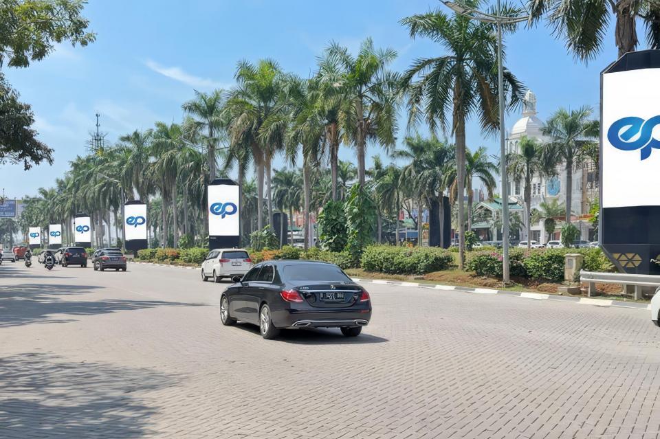 Videotron at Jl. Pantai Indah Kapuk, Jakarta Utara