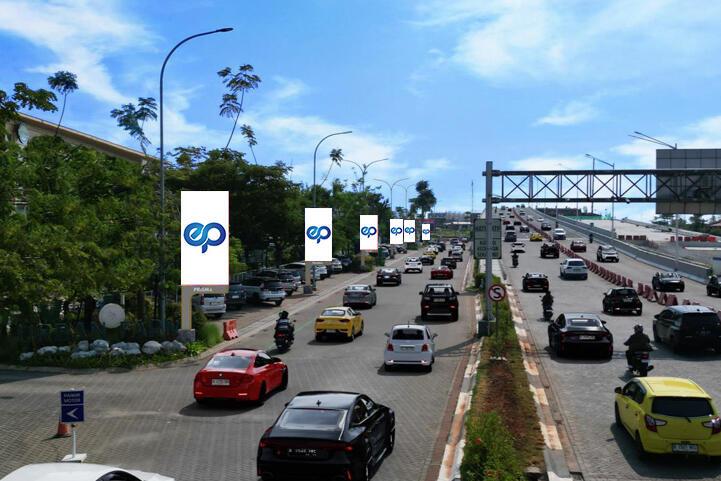 Videotron at Jl. The Golf Island Boulevard, Jakarta Utara (Urban Farm PIK)