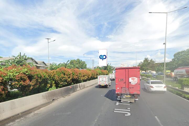 Billboard at Tol Bandara Interchange ( Grogol - Tj. Priok Km. 25 ) Jakarta Utara