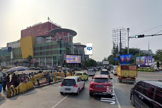 Billboard at Jl. Pluit Raya (Pluit Junction), Jakarta Utara