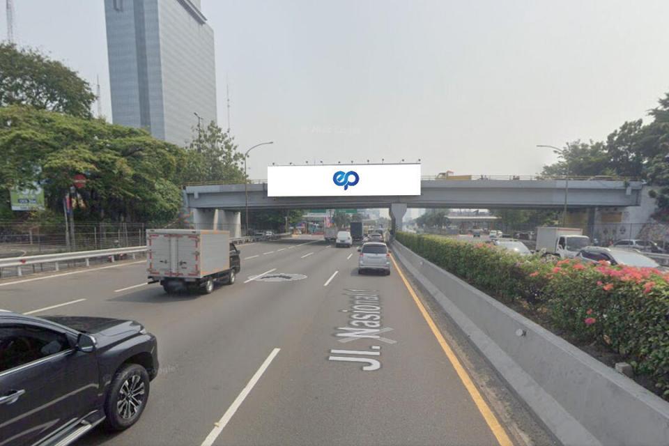 Billboard at Tol Jakarta Tangerang KM 06+000 A, Jakarta Barat