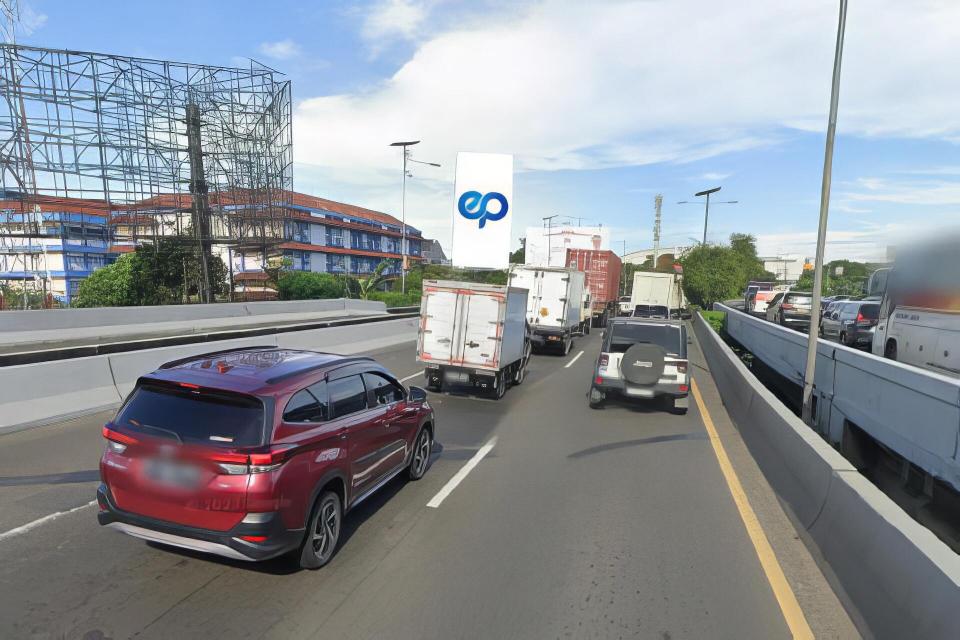 Billboard at Tol Soedyatmo KM 20 + 850, Jakarta Utara