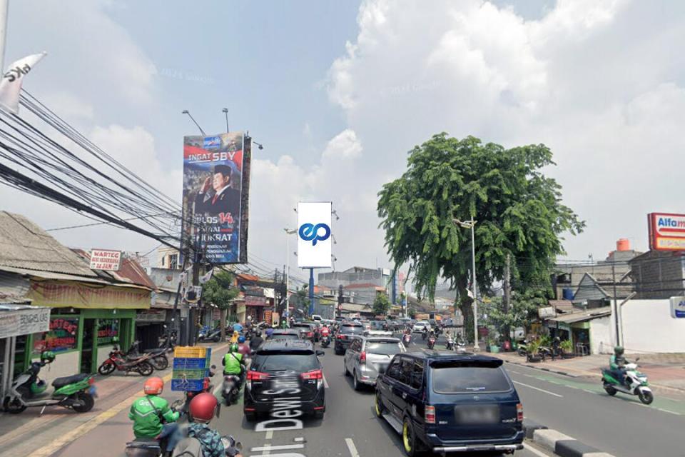 Billboard at Jl. Dewi Sartika (Dekat PGC), Jakarta Timur