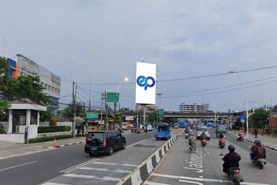 Billboard at Jl. Jatinegara Timur (Terminal Kampung Melayu), Jakarta Timur
