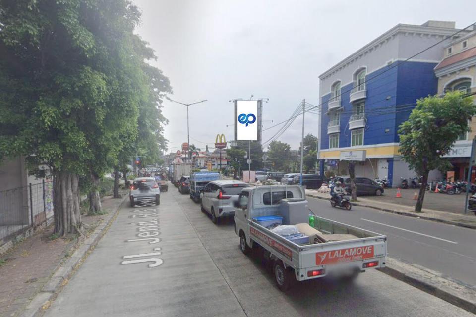 Billboard at Perempatan Jl. Kol Soegiono - Duren Sawit (Depan MC Donalds), Jakarta Timur