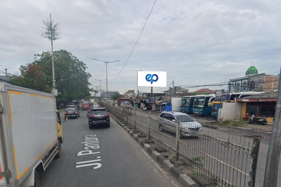 Billboard at Jl. Raya Bekasi (Depan Mall PTC), Jakarta Timur