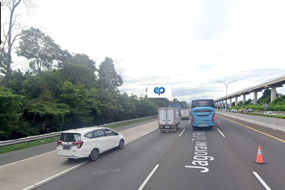 Billboard at Jl. Tol Jagorawi KM 11+450, Jakarta Timur