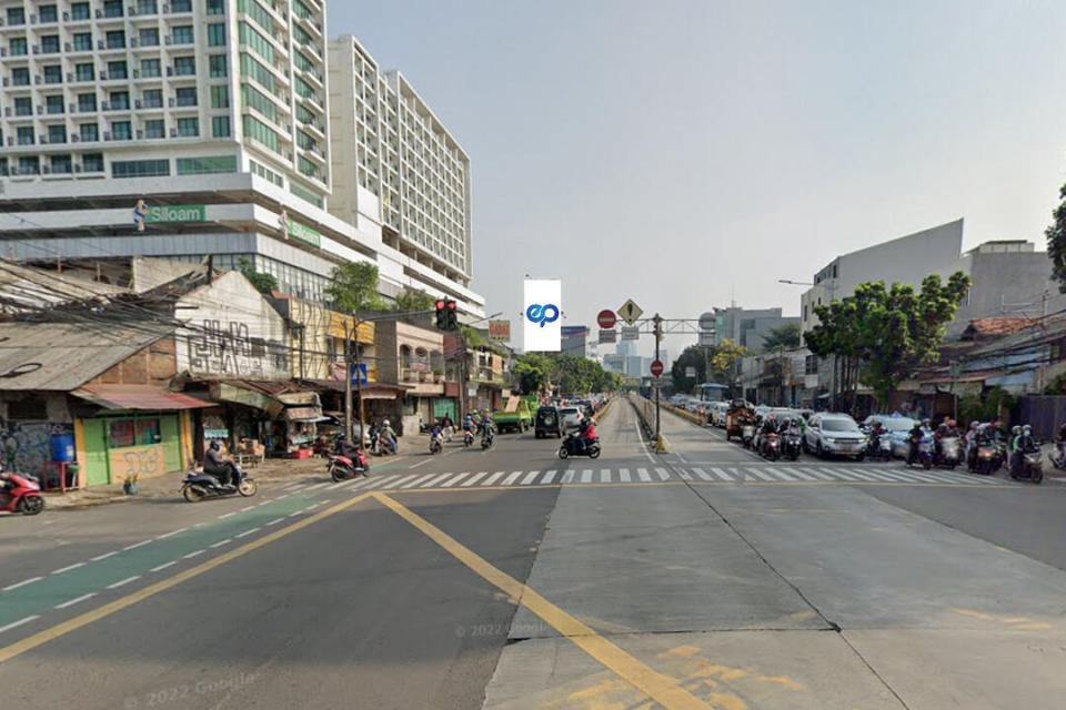 Billboard at Jl. Mampang Prapatan, Jakarta Selatan