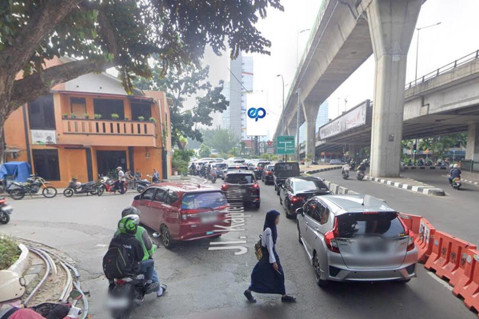 Billboard at Jl. Kapten Tendean (Halaman SPBU Pertamina), Jakarta Selatan