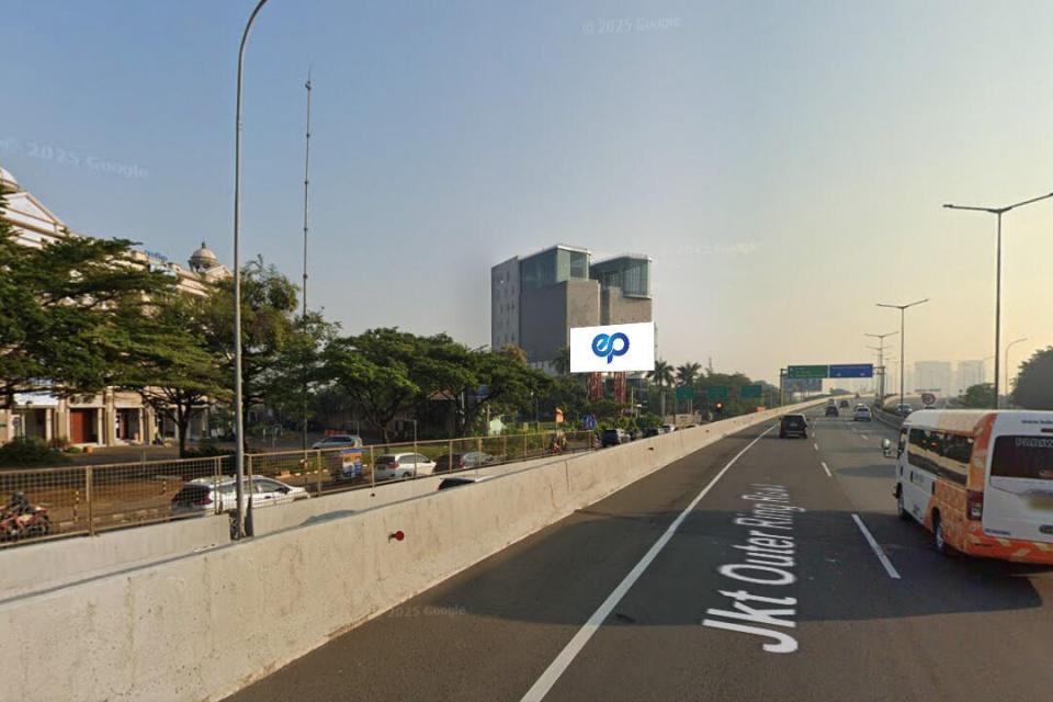 Billboard at EXIT TOL KAMAL SELATAN /KAPUK, Jakarta Utara