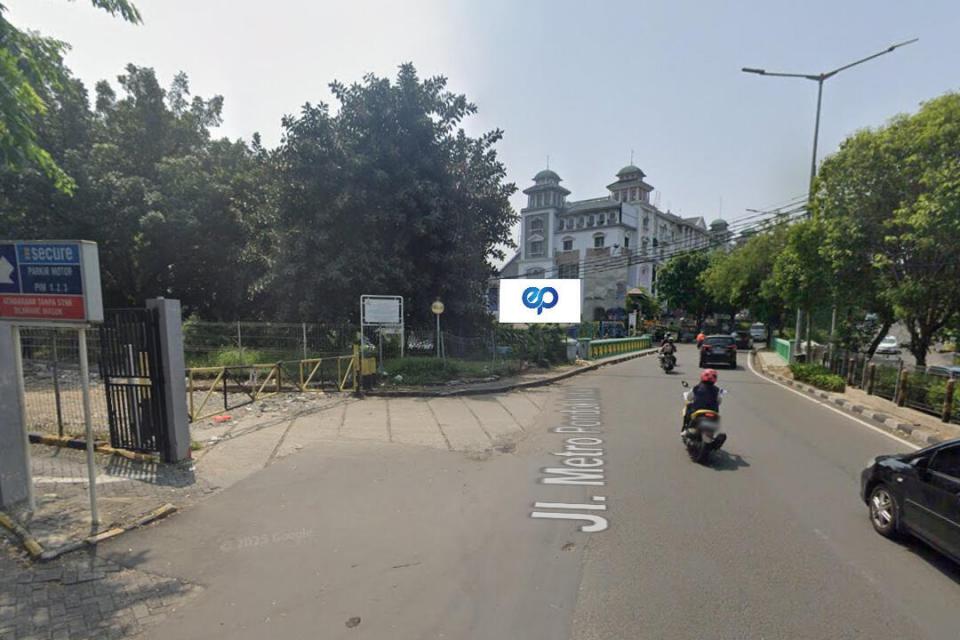 Videotron at Jl. Margaguna (Dekat Bank Commonwealth), Jakarta Selatan