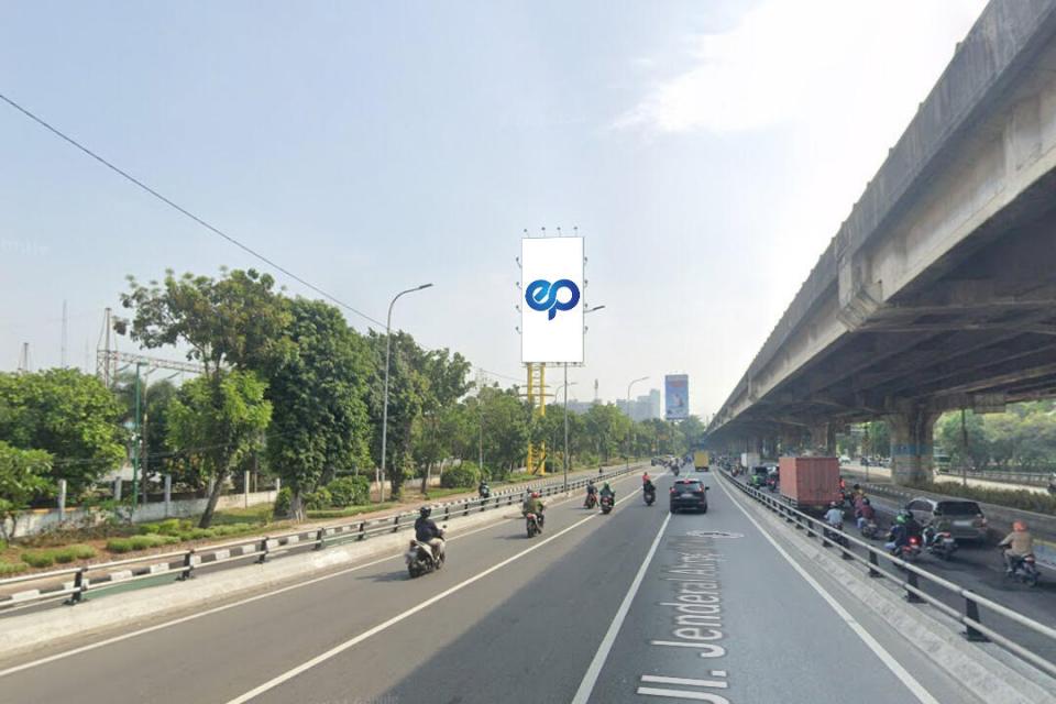 Billboard at Jl. Laksamana Yos Sudarso (Depan ITC Cempaka Mas), Jakarta Pusat