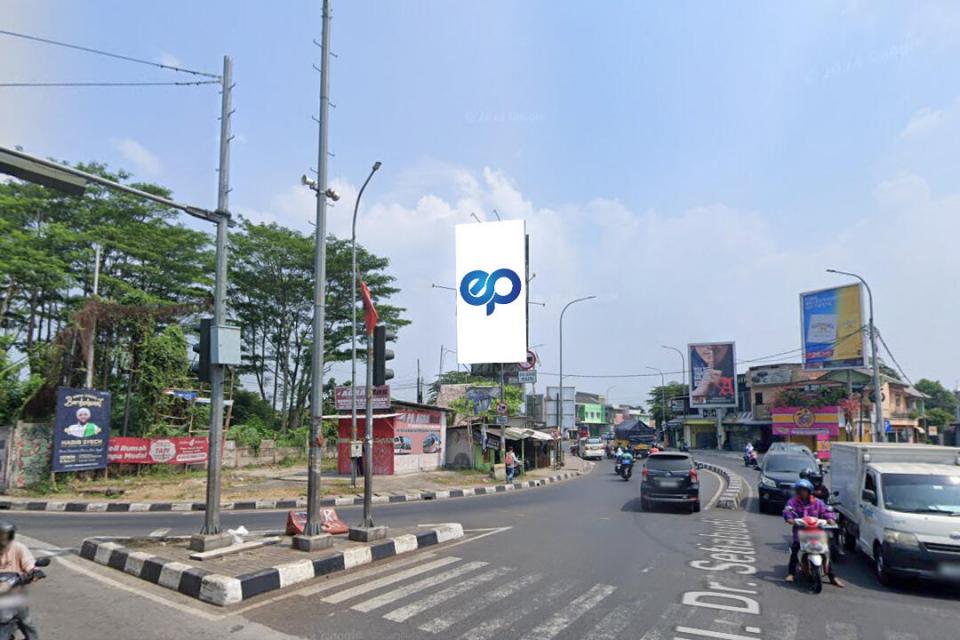 Billboard at Jl. Dr. Setiabudi (MCD Gaplek), Tangerang