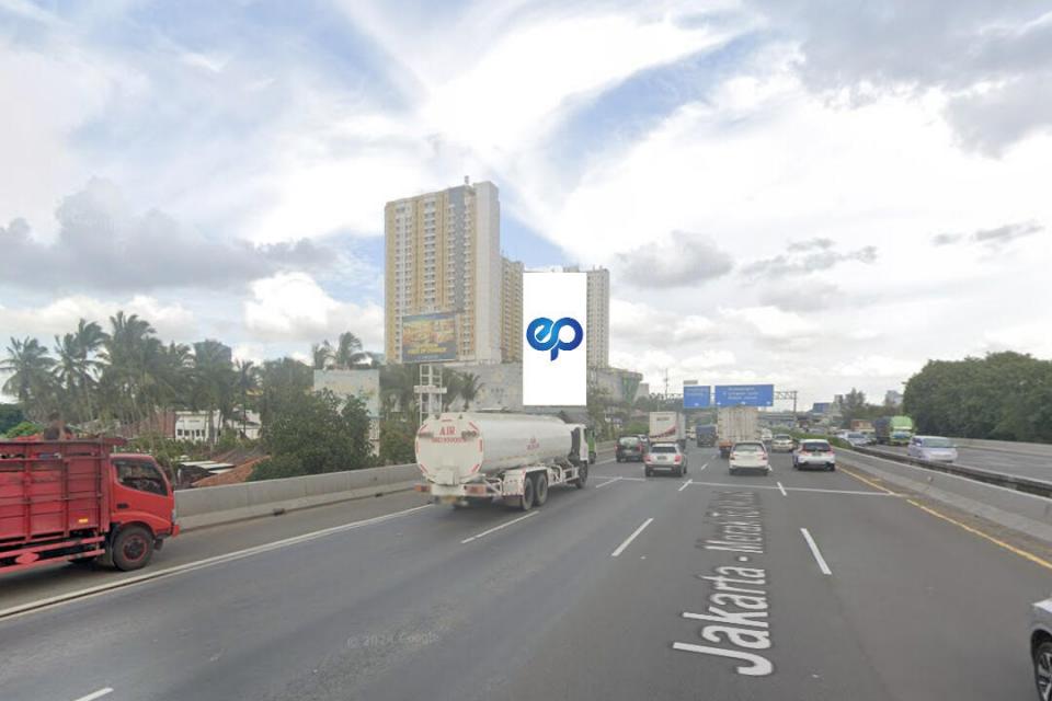 Billboard at Jl. Tol Tangerang - Jakarta (Sebelum Exit Tangerang - Serpong), Tangerang