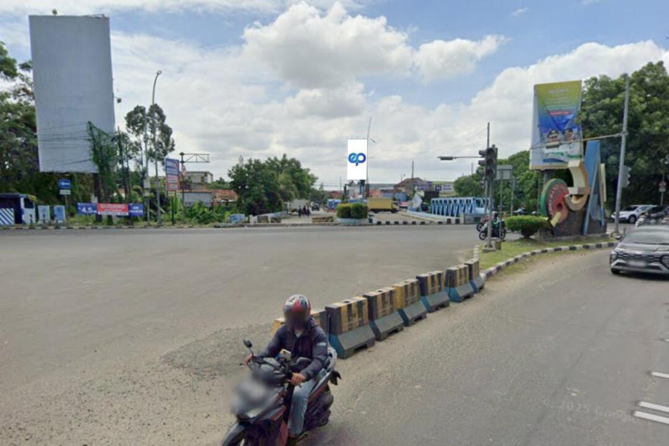 Billboard at Jl. Pembangunan 3, Tangerang