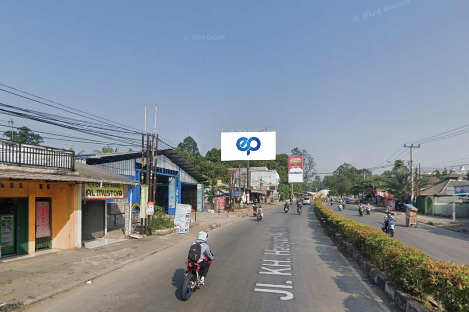 Billboard at Jl. Raya Hasyim Asyari - Cipondoh, Tangerang Selatan