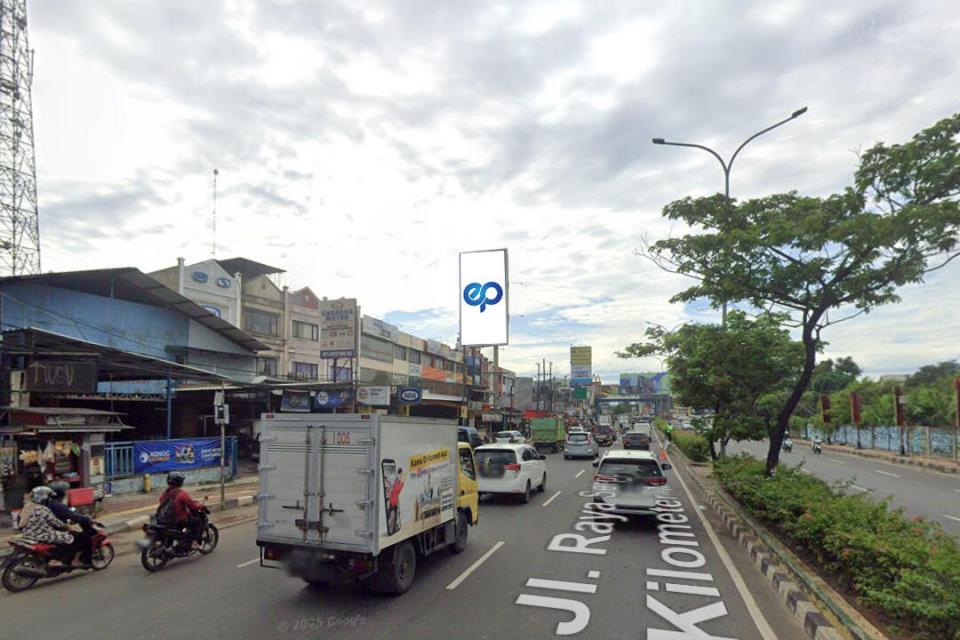Billboard at Jl. Raya Serpong (Bundaran Alsut), Tangerang Selatan