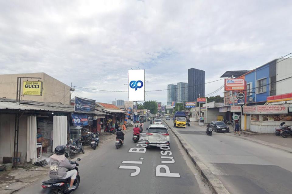 Billboard at Jl. Bayangkara Pusdiklantas, Pakualam, Tangerang Selatan