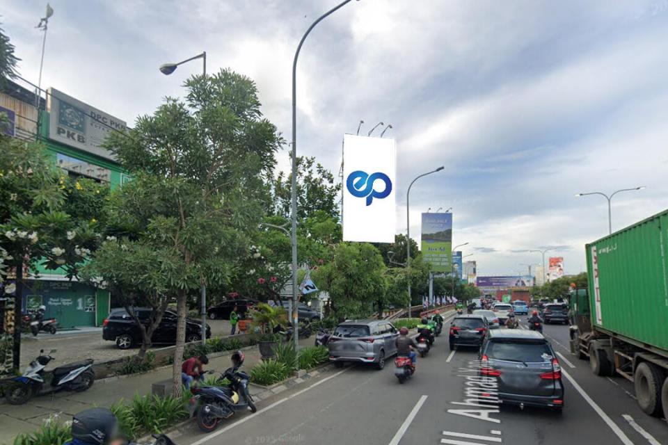Billboard at Jl. A. Yani (Depan Ruko Sentra Niaga), Bekasi